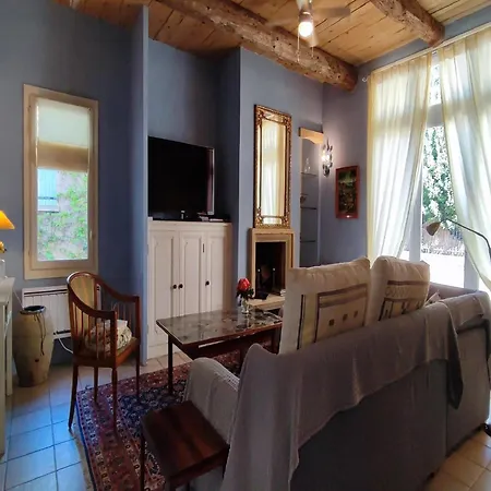 Spacious With Private Pool And Park, Cleaning Included Feriehus *