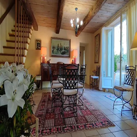 Spacious With Private Pool And Park, Cleaning Included *