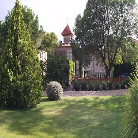 Σπίτι διακοπών Spacious With Private Pool And Park, Cleaning Included